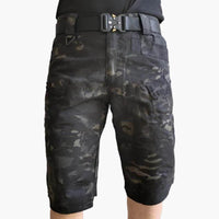 Outdoor-Shorts für Herren mit Multifunktionstaschen und Gürtel – Dunkle Tarnung