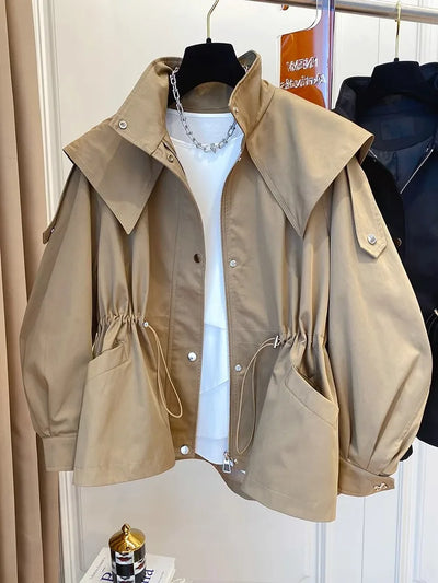 Bessy | Modische Damenjacke mit Taillenkordelzug