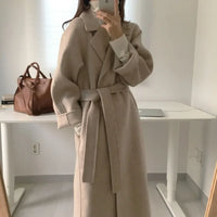 Damen-Mantel mit taillenband | Wintertauglich – Beige