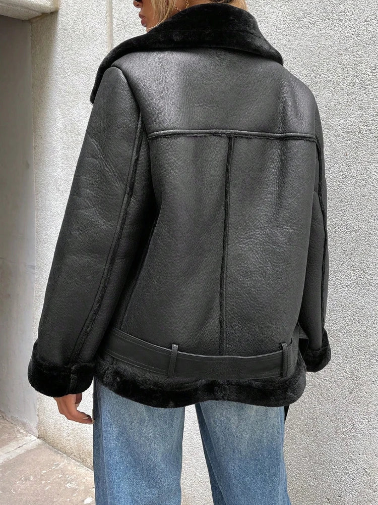 Ascetra | Dicke und warme Lederjacke für Damen