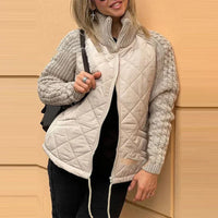 Milay | Modische Steppjacke mit Strickärmeln für Frauen – Khaaki