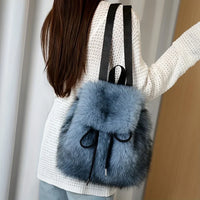Nora | Eleganter Damen Rucksack aus Kunstfell weich – Blau