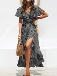 Aide™| Wickelkleid mit Schlitz – Schwarz