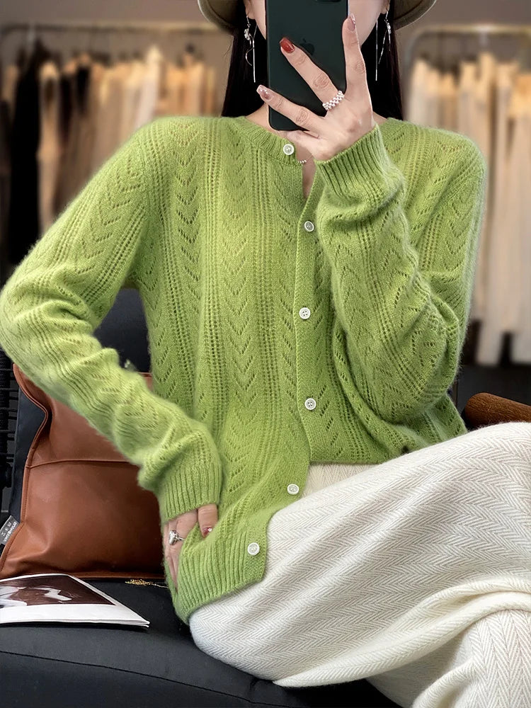 Koira | Weicher Strickcardigan mit Zopfmuster