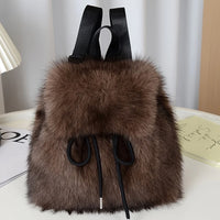 Nora | Eleganter Damen Rucksack aus Kunstfell weich – Kaffeebraun