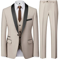 Herren 3-Dreiteiler Hochzeitsgast Anzug | Jacke, Weste und Hose – Schwarzer Knopf Beige