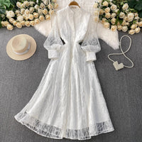 Imperial™ Spitzenkleid mit Puffärmeln – Weiß