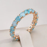 Ring mit rundem Stein aus Gold – Blau