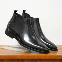 Herren Stiefeletten | Schlichte Form mit geschlossener Kontur – Schwarz