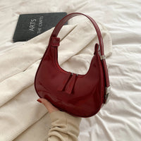 Stilvolle Damen Umhängetasche | Halbmondtasche – Rot
