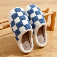 Hausschuhe Schachbrett Muster Unisex | Warm & Rutschfest – Blau
