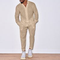 Elegantes Herren-Leinenset aus Bluse und Hose in Premium-Qualität – Beige