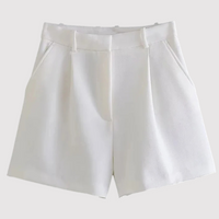 Frieda | Elegante Faltenshorts – Weiß