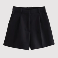 Frieda | Elegante Faltenshorts – Schwarz