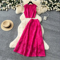 Alessa™ Set aus Floralbesticktem Tüll mit Zarter Eleganz – Rosenrot