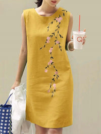 Lenora | Kleid mit Blumenstickerei – Gelb