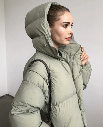 Kyie | Neue burgunderrote Winterjacke Damen, warm und stilvoll