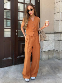 Leah Office Anzug | Stilvolle moderne Weste und Hose mit weitem Bein für Damen – Orange