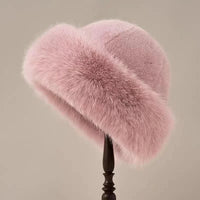 Yalova – Flauschige Warme Mütze – Rosa