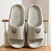 Damen Hausschuhe mit Cartoon-Bären-Design | Bequem – Grau