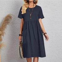 Mira | Marineblaues Midi-Kleid mit kurzen Ärmeln" 

Rewritten: "Mira | Midi-Kleid in Marineblau mit kurzen Ärmeln – Dunkelblau