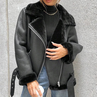 Ascetra | Dicke und warme Lederjacke für Damen