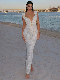 Evi Strickkleid | Langes, ärmelloses Sommer-Strandkleid mit schmaler Passform und tiefem V-Ausschnitt für Damen - Perfekt für den Sommer – Weiß