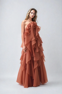 LIVORA – Elegantes Maxikleid für unvergessliche Momente – Korallenton