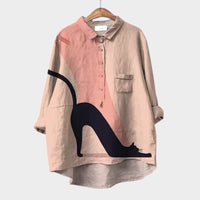 Brunhilde | Oversize-Bluse mit farbenfrohem Komfort – Katze 3