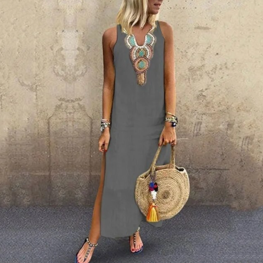Verity - Langes lässiges Maxikleid mit seitlichem Schlitz