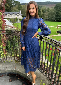 Lilian - Figurbetontes Maxikleid – Marine