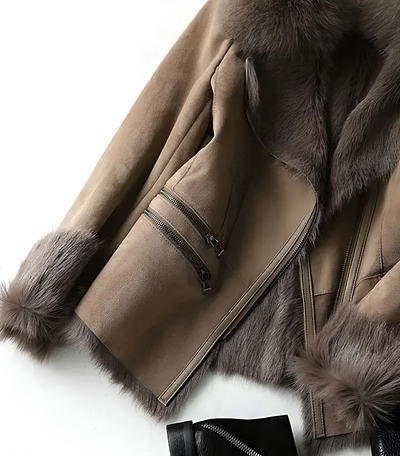 Klesindra | Stilvolle Wildlederjacke für Damen – Elegant und Zeitlos