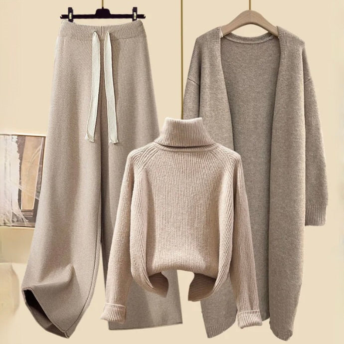 Korellia | Dreiteiliges Set im Lazy Style