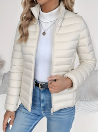 Maelia - federleichte Steppjacke – Naturweiß