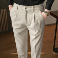 AUGUST - ELEGANTE HOSE AUS CORDSTOFF – Khaki