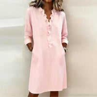 Calyra™-Kleid mit Rüschen am Ausschnitt und Eleganter Passform – Rosa