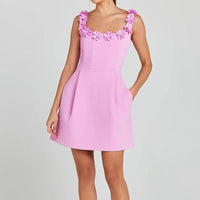 Bellaflora™-Kleid mit Floralen Applikationen am Ausschnitt und Eleganter Passform – Rosa