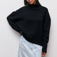Margot - Gestrickter Rollkragenpullover – Schwarz
