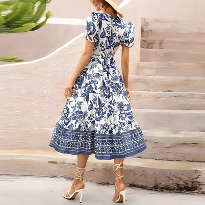 Dorothée - Elegantes Kleid mit V-Ausschnitt und Blumendruck