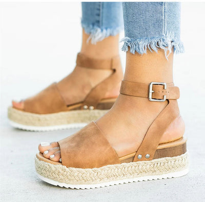 Anne Wedge - Flache Sandalen