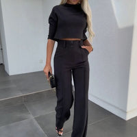 Nina™ Set mit High-Neck-Crop-Top – Schwarz