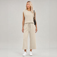 Aya™ Set Tanktop mit markanter Schulterpartie und Cropped Hose mit Kordelzug – Hellblau