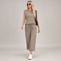 Aya™ Set Tanktop mit markanter Schulterpartie und Cropped Hose mit Kordelzug – Beige