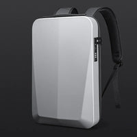 Geräumiger Herren-Rucksack mit Ladeanschluss | Hartschale – Silber