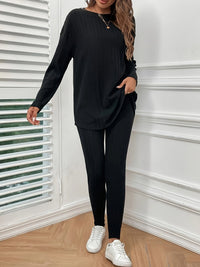 Sportliches Damen Zweiteiler-Set mit Rundhals-Pullover und Slim-Fit Hose | Atmungsaktiv und Dehnbar – Schwarz