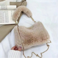 Hannah | Elegante Damen Schultertasche aus Plüsch – Khaki
