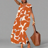 Daniela | Trendiges Kleid mit V-Ausschnitt – Orange