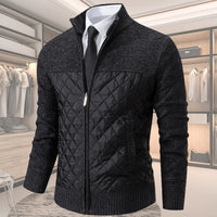 Moderner gesteppter Herren-Strickpullover mit Rautenmuster – Schwarz