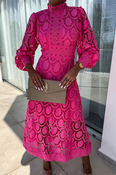 Sanya - Elegantes Spitzenhäkel-Maxikleid