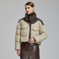 Kurze Puffer Damenjacke in Lederoptik mit hohem Kragen – Beige